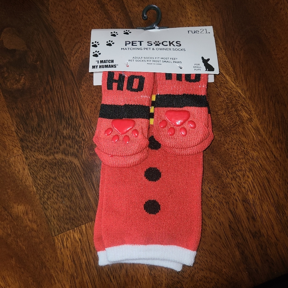 Rue21 Pet Socks Christmas Ho Ho Red Matching Pet & Owner Socks Small Pups NWT